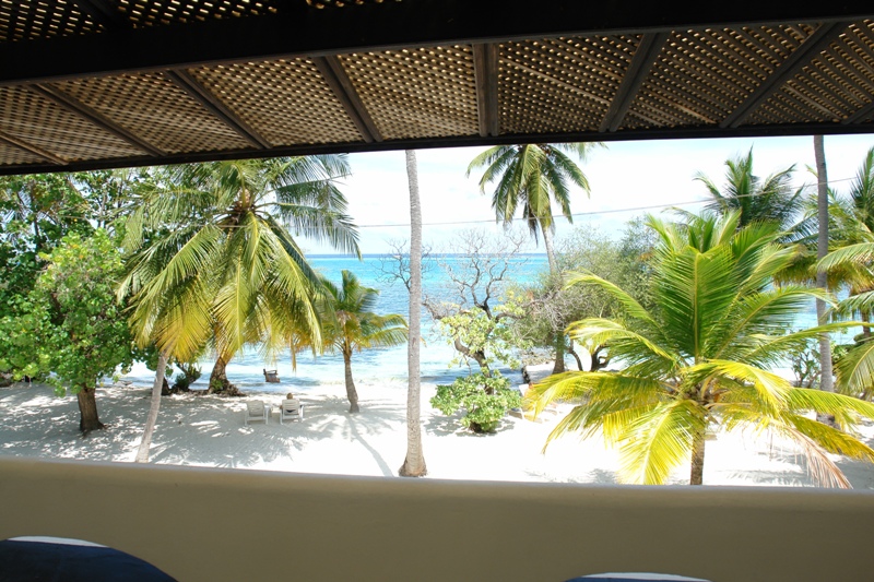   –   ( Maldives - balcony view )